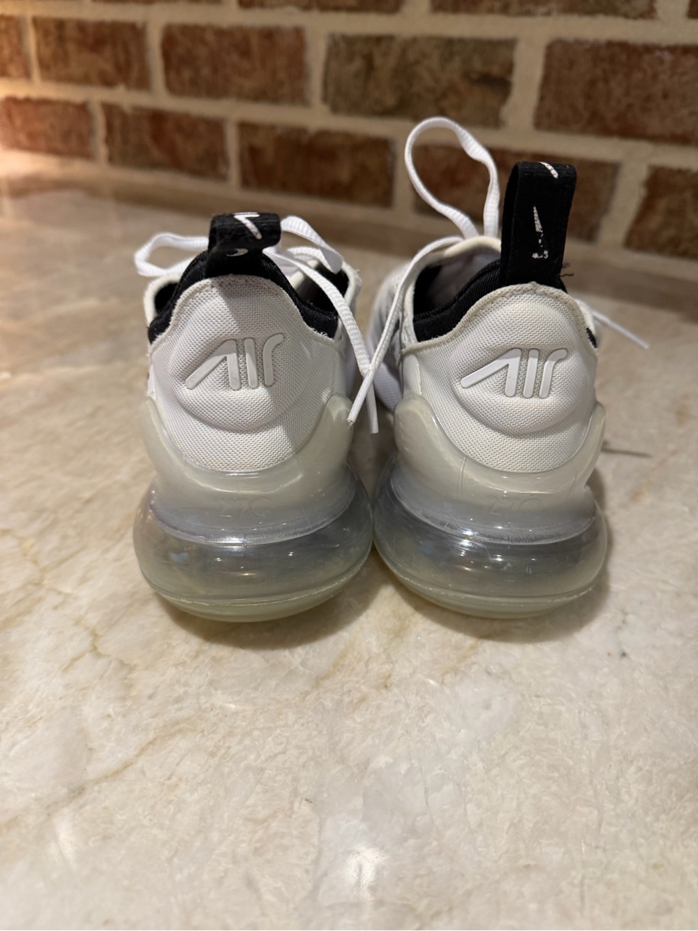 Nike Air Max 270 White and Black - Picture 7 of 7